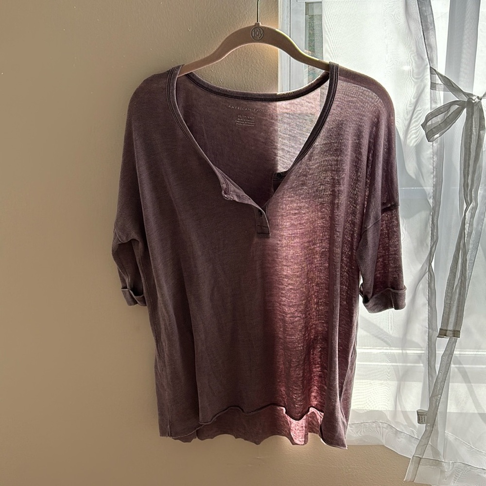 American Eagle Size Small Shirt (worn once)